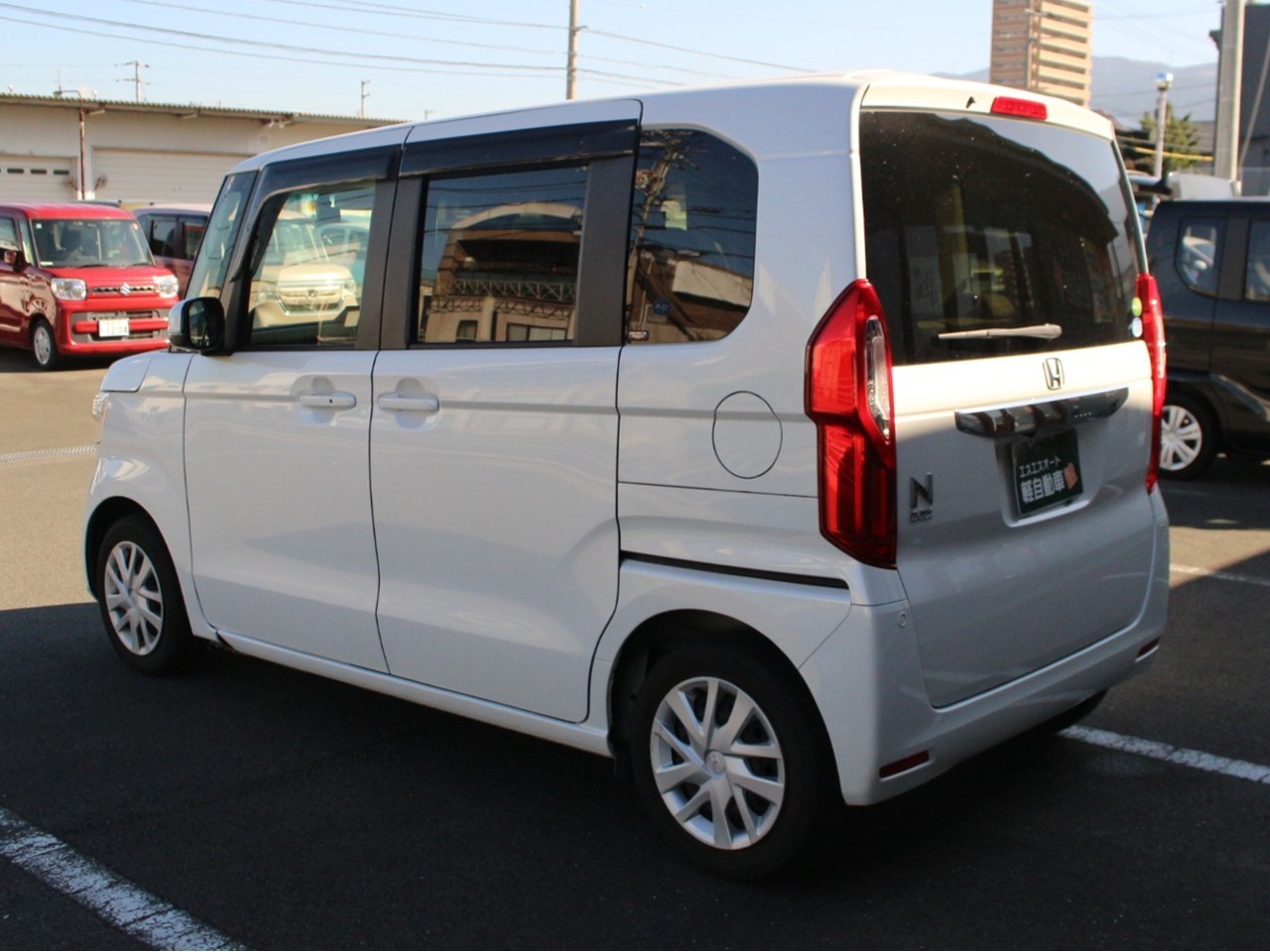 ホンダ N-BOX8枚目