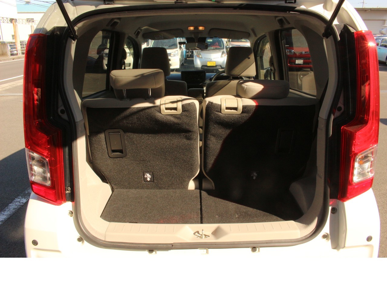 ダイハツ ムーヴ12枚目