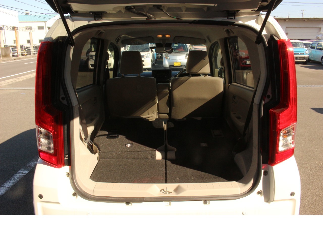 ダイハツ ムーヴ13枚目