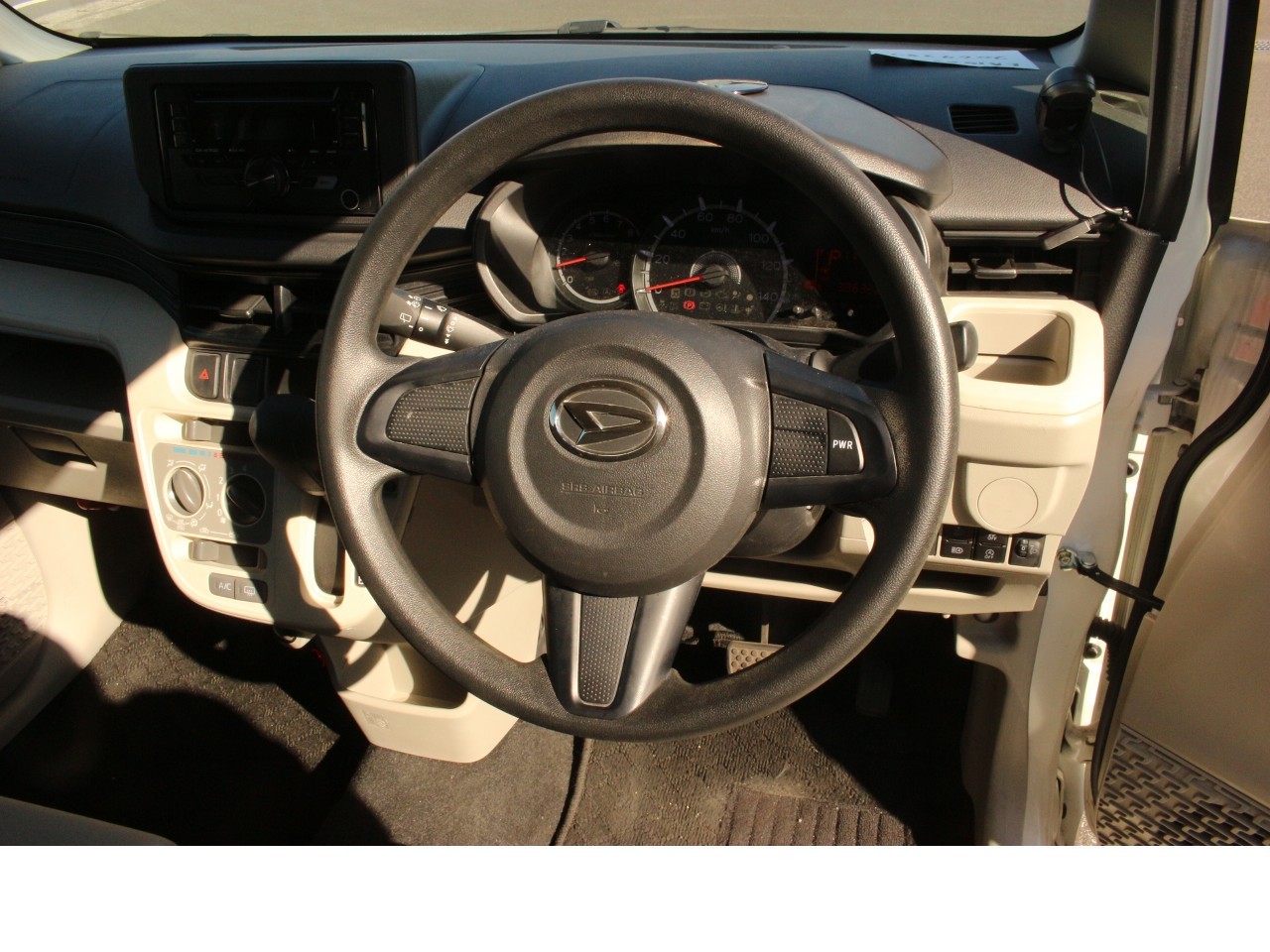 ダイハツ ムーヴ17枚目