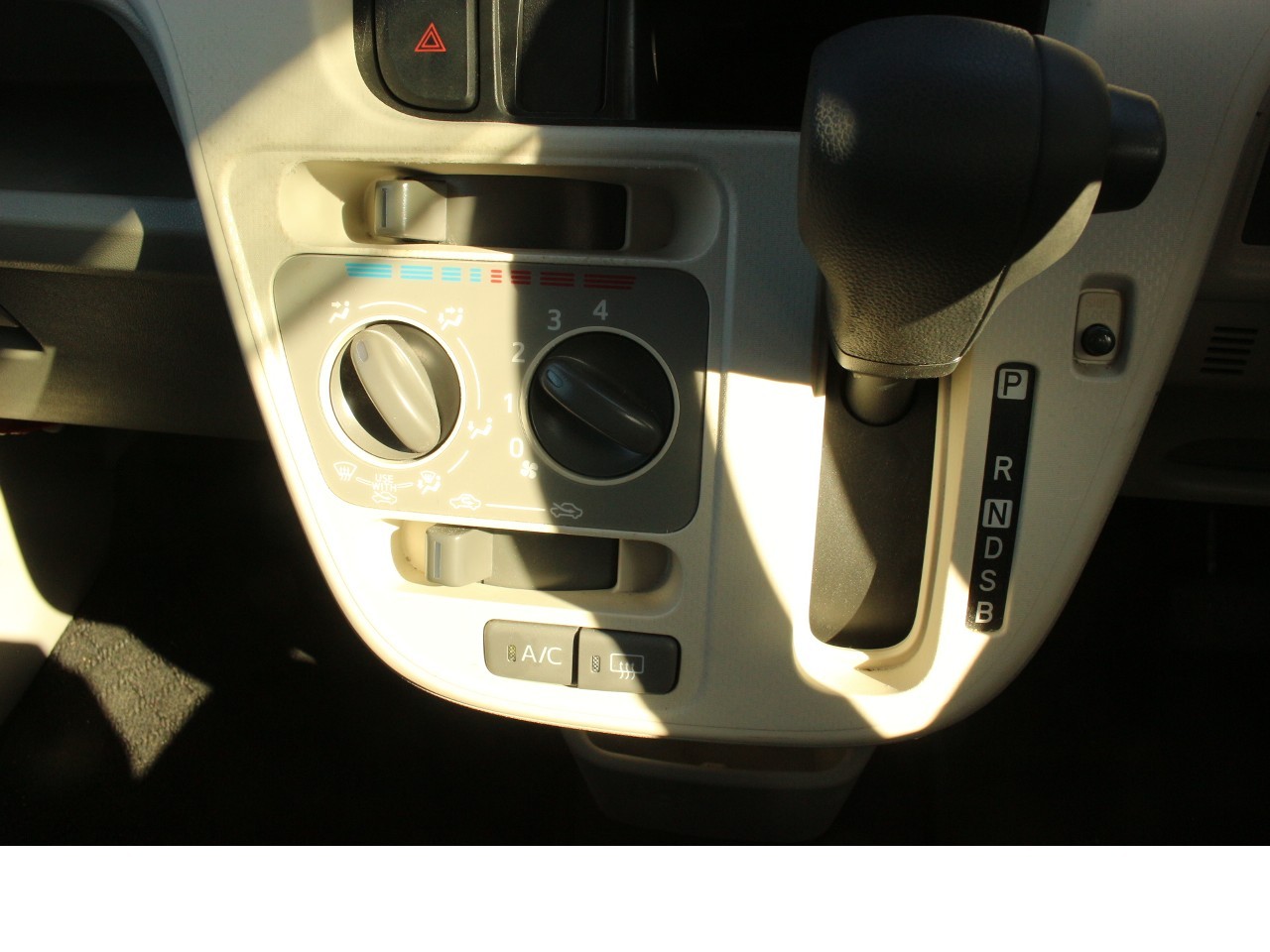 ダイハツ ムーヴ19枚目