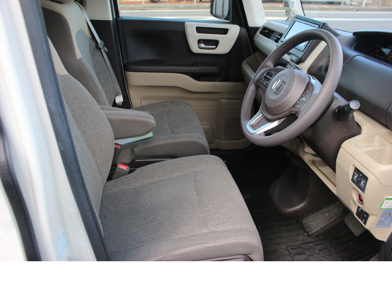 ホンダ N-BOX17枚目