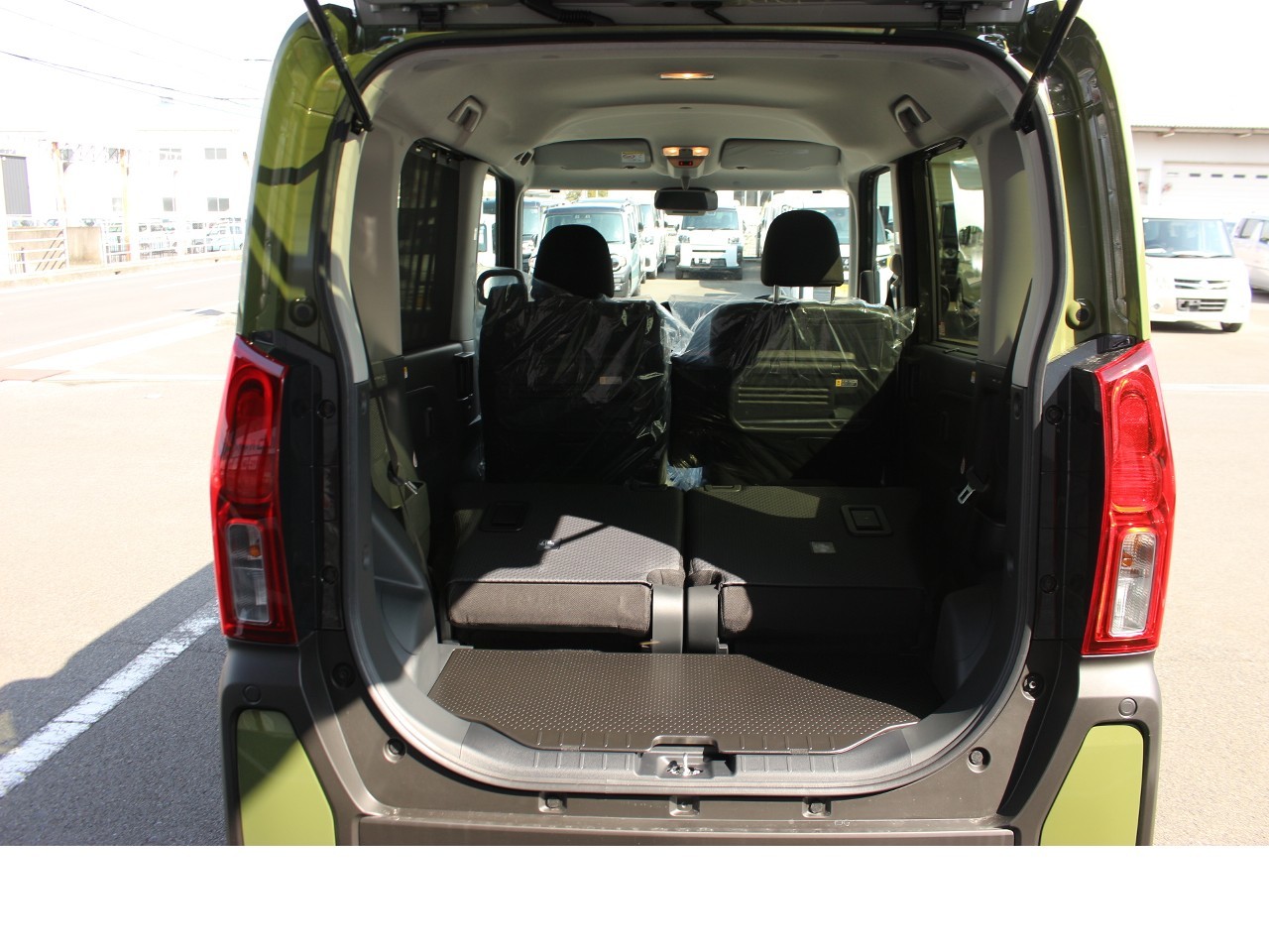 ダイハツ タント13枚目