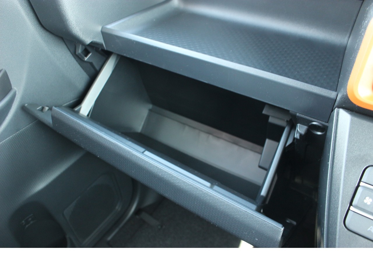 ダイハツ タント18枚目