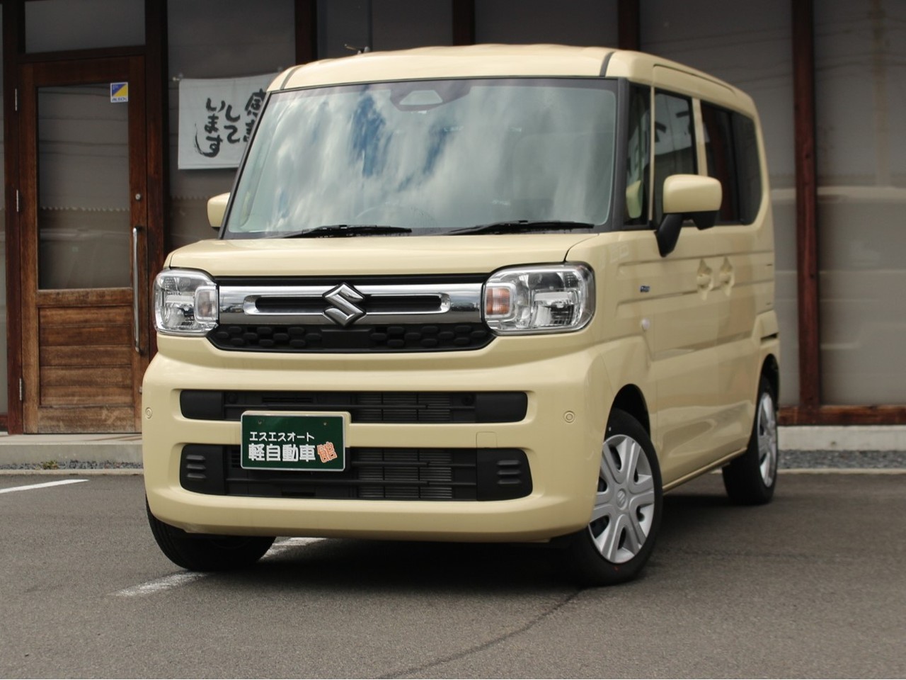 スズキ スペーシア5枚目