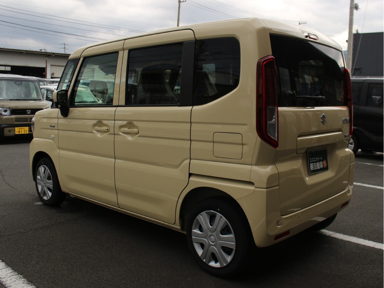 スズキ スペーシア9枚目