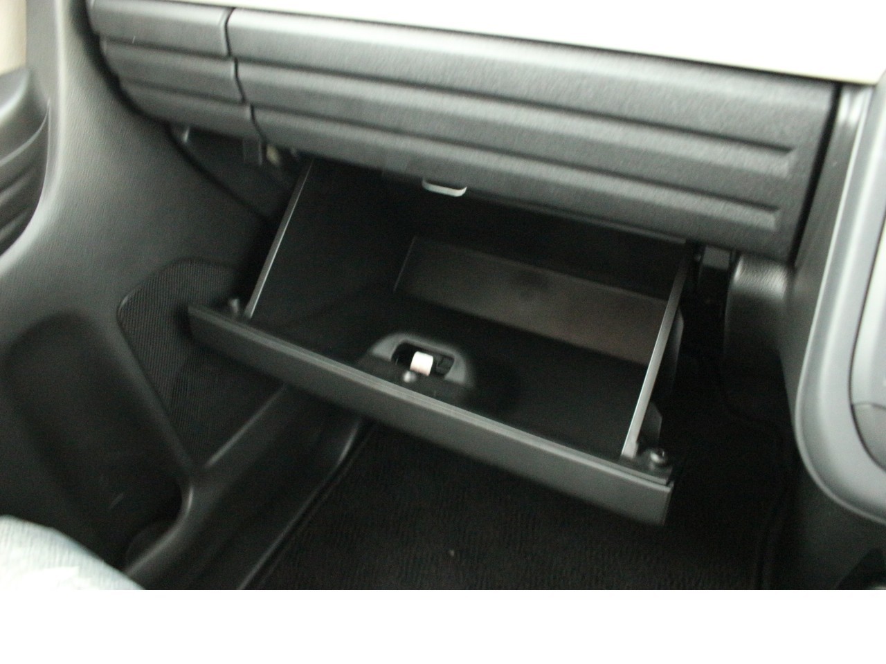 スズキ スペーシア19枚目