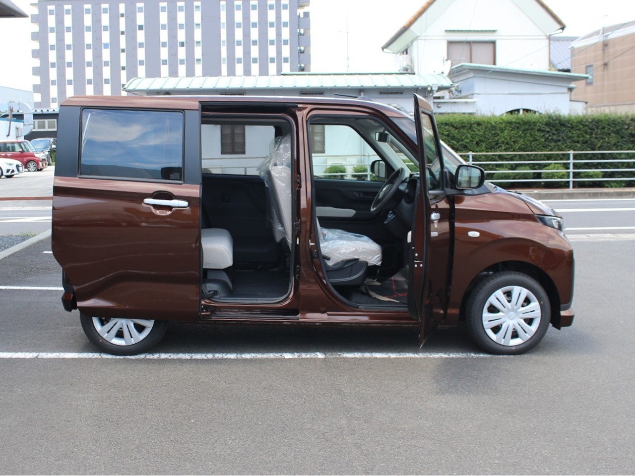 ダイハツ ムーヴ8枚目