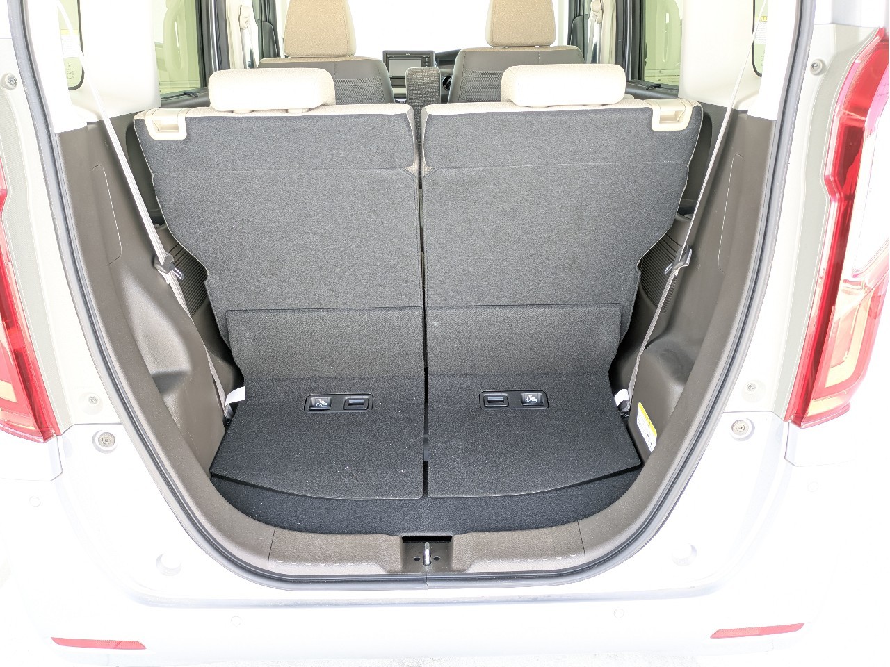ホンダ N-BOX19枚目