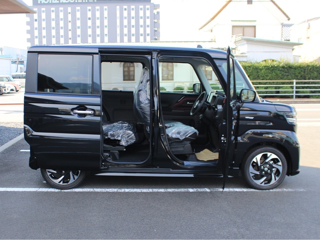 スズキ スペーシアカスタム8枚目