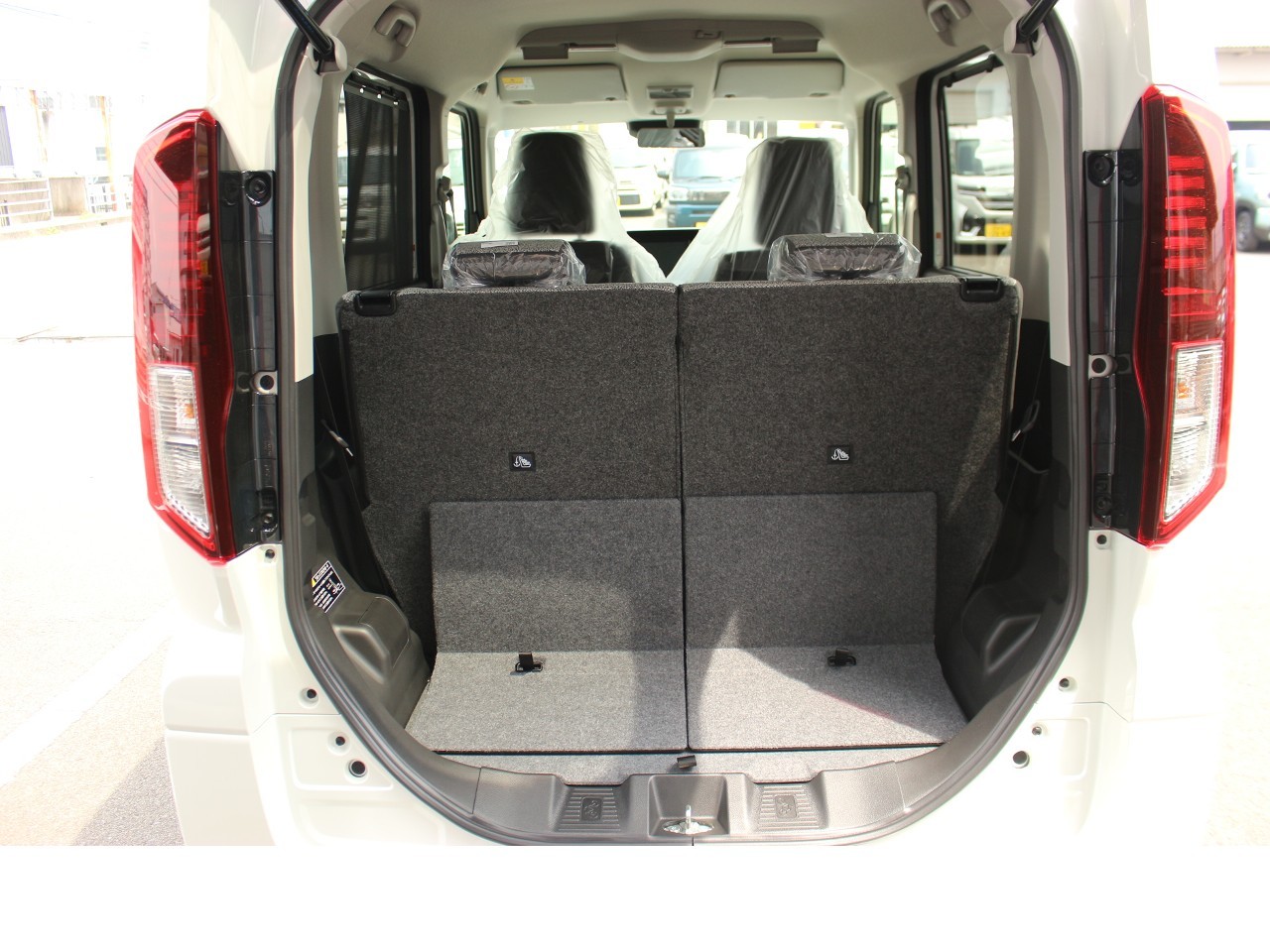 スズキ スペーシア12枚目