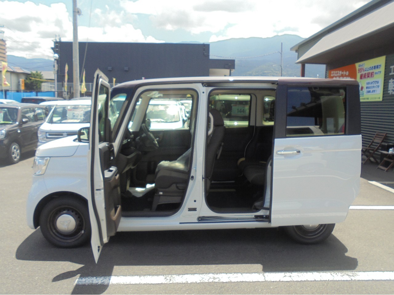 ホンダ N-BOX14枚目