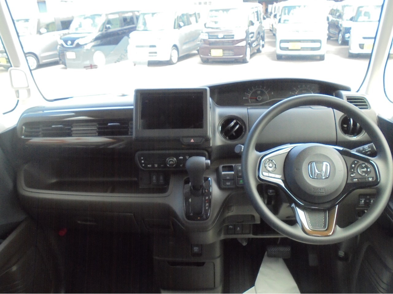 ホンダ N-BOX17枚目