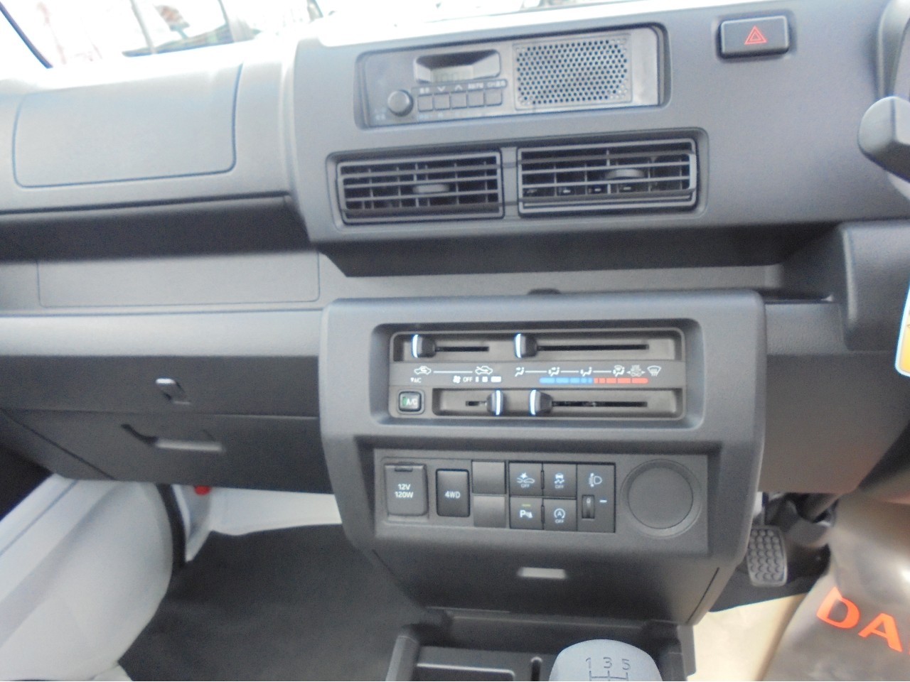 ダイハツ ハイゼットトラック16枚目