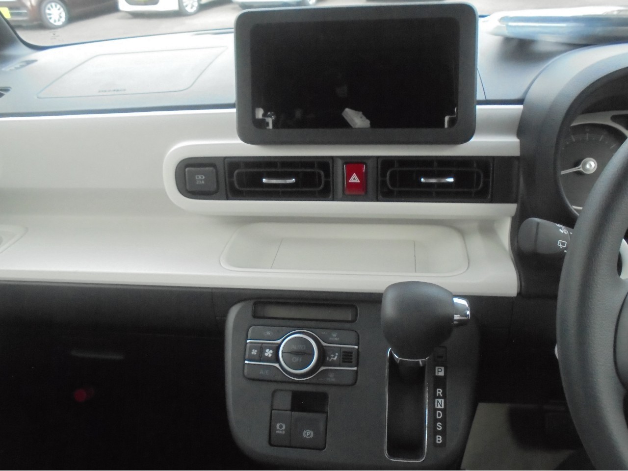 ダイハツ ムーヴキャンバス17枚目