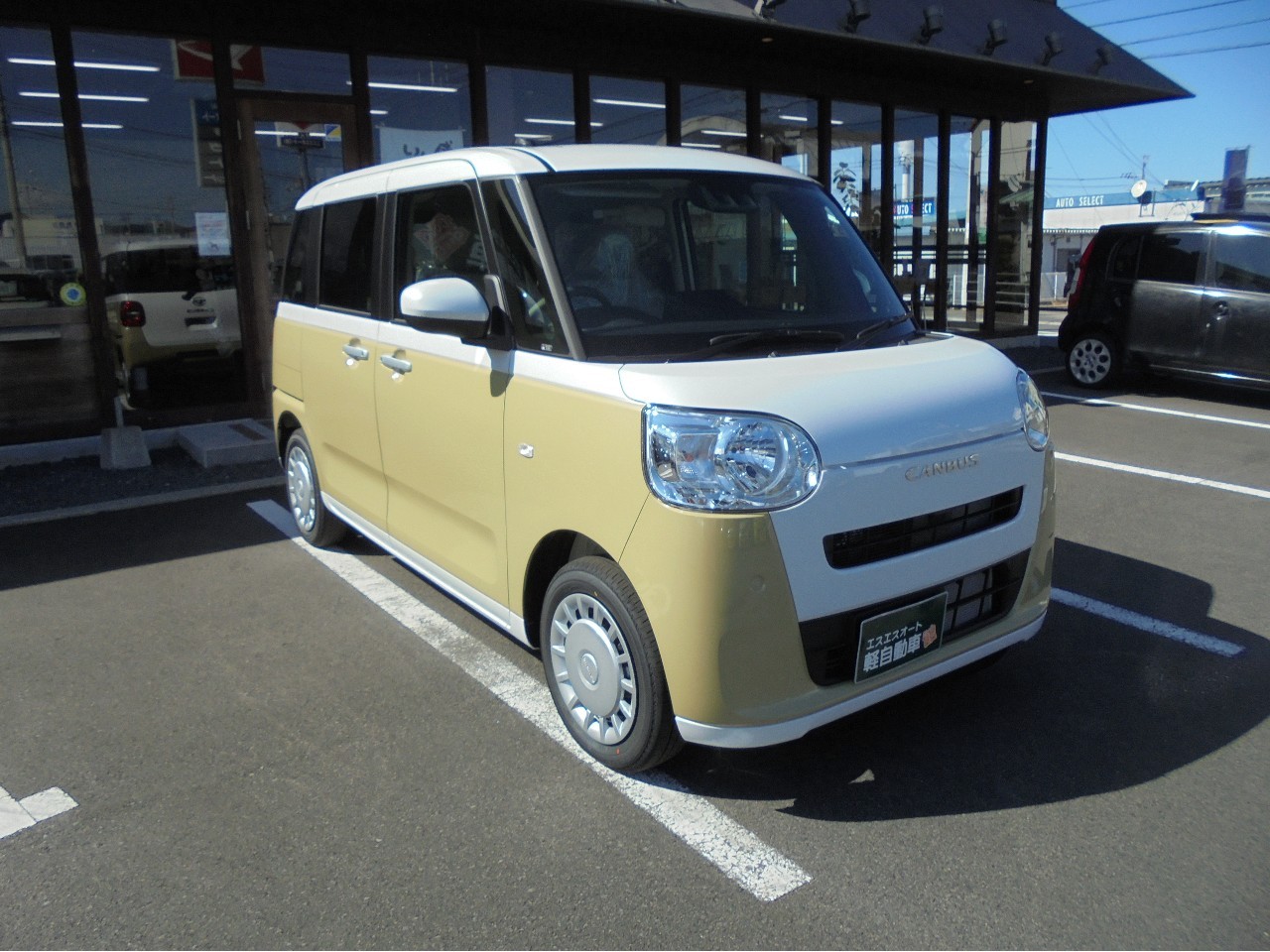 ダイハツ ムーヴキャンバス6枚目