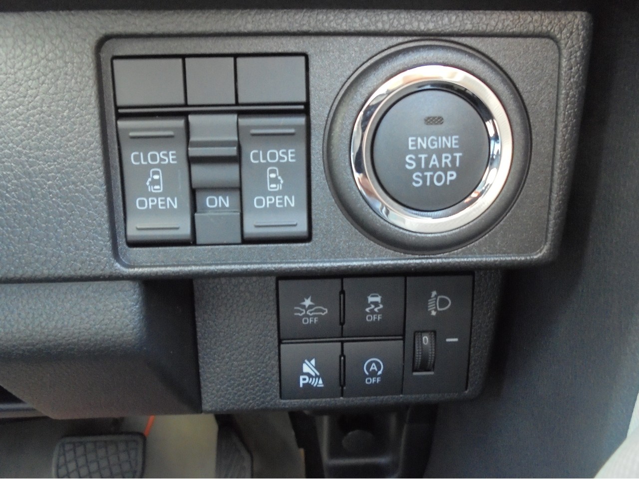 ダイハツ ムーヴキャンバス20枚目