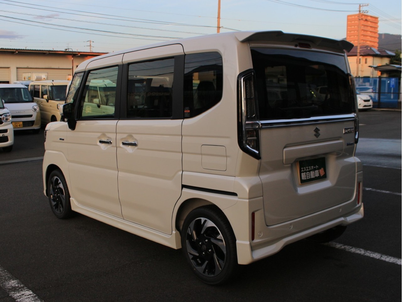 スズキ スペーシアカスタム9枚目