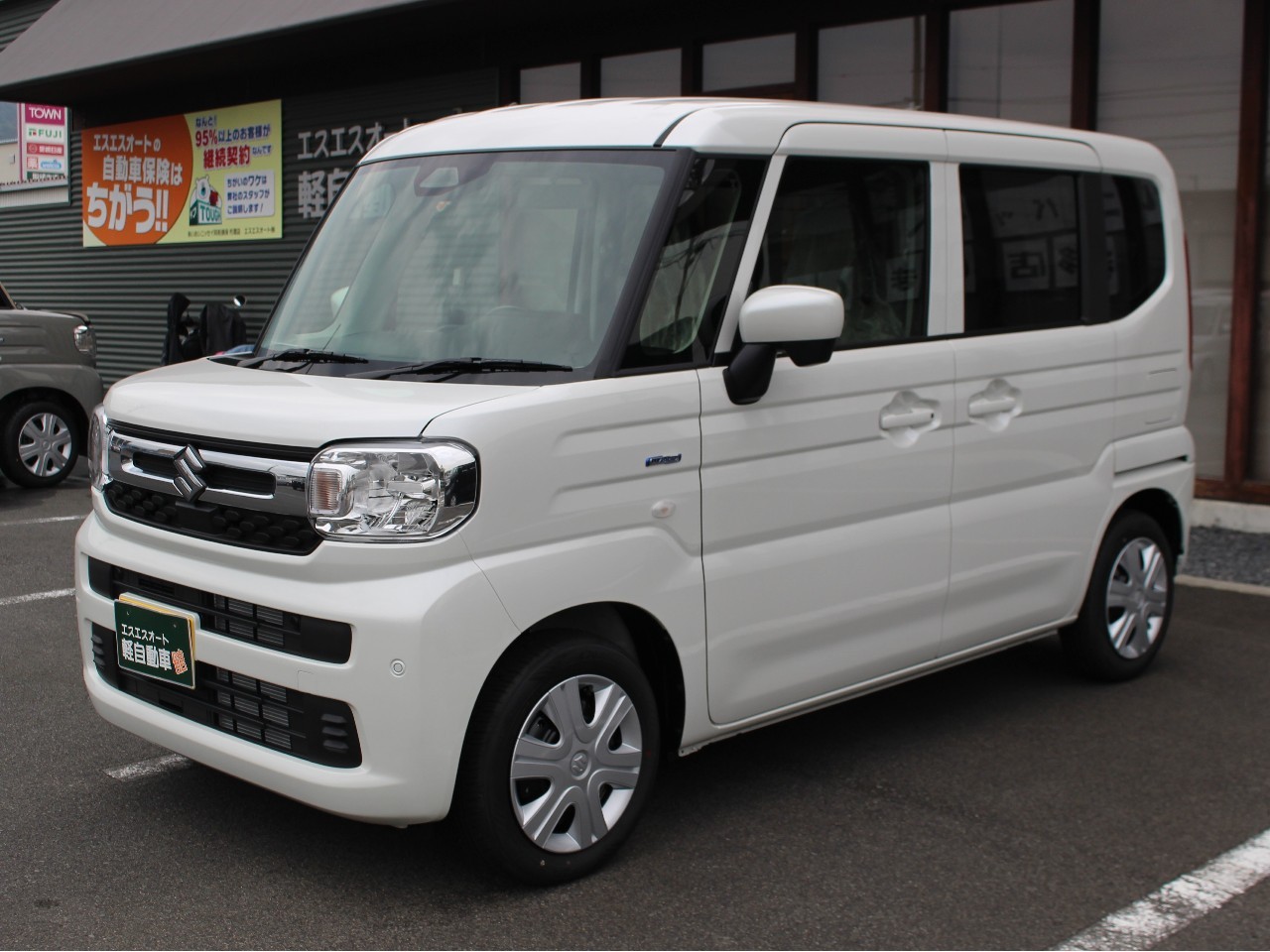 スズキ スペーシア7枚目