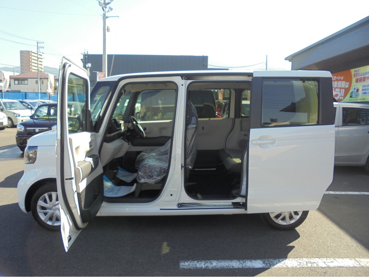 ホンダ N-BOX8枚目