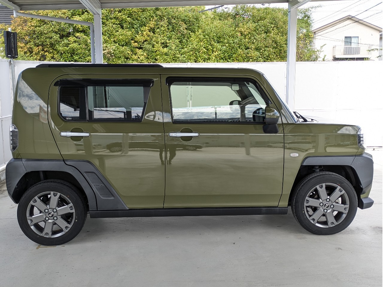 ダイハツ タフト4枚目