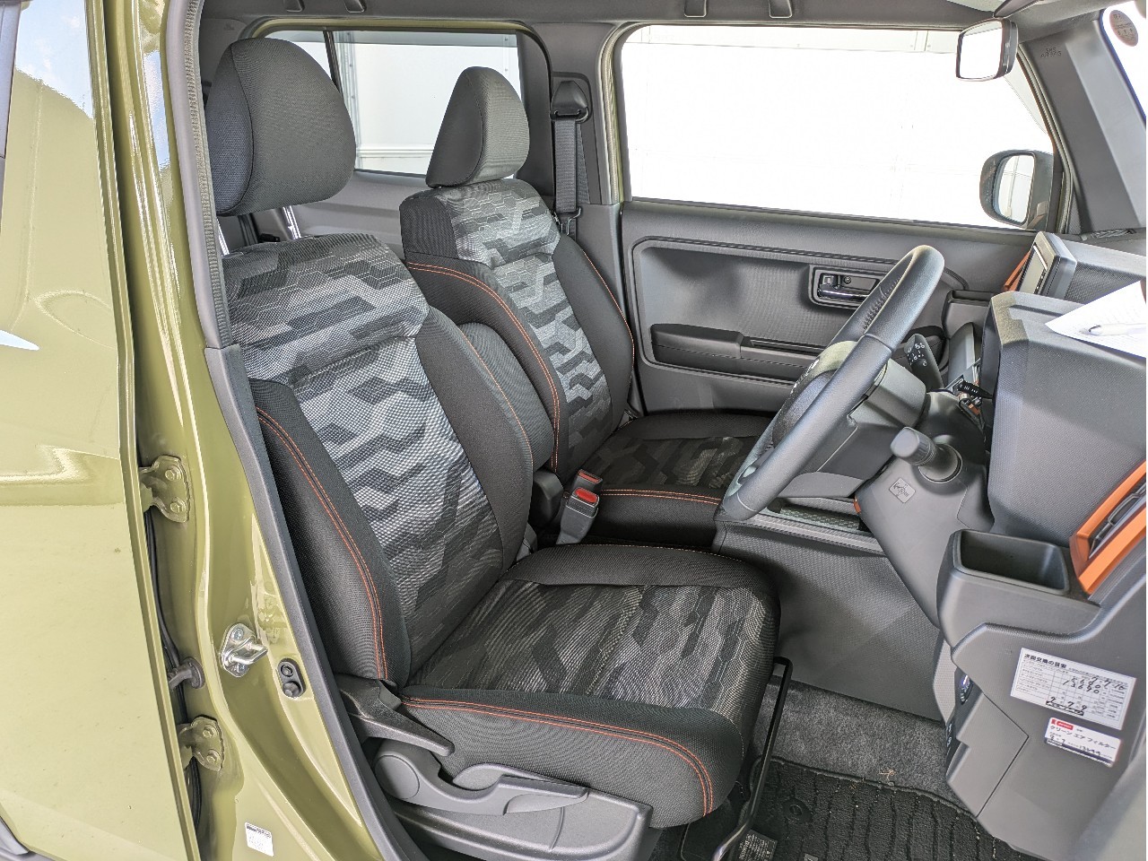 ダイハツ タフト6枚目