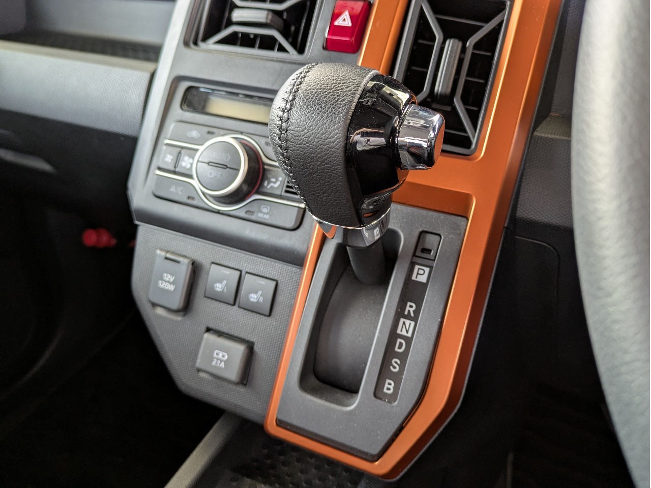 ダイハツ タフト16枚目