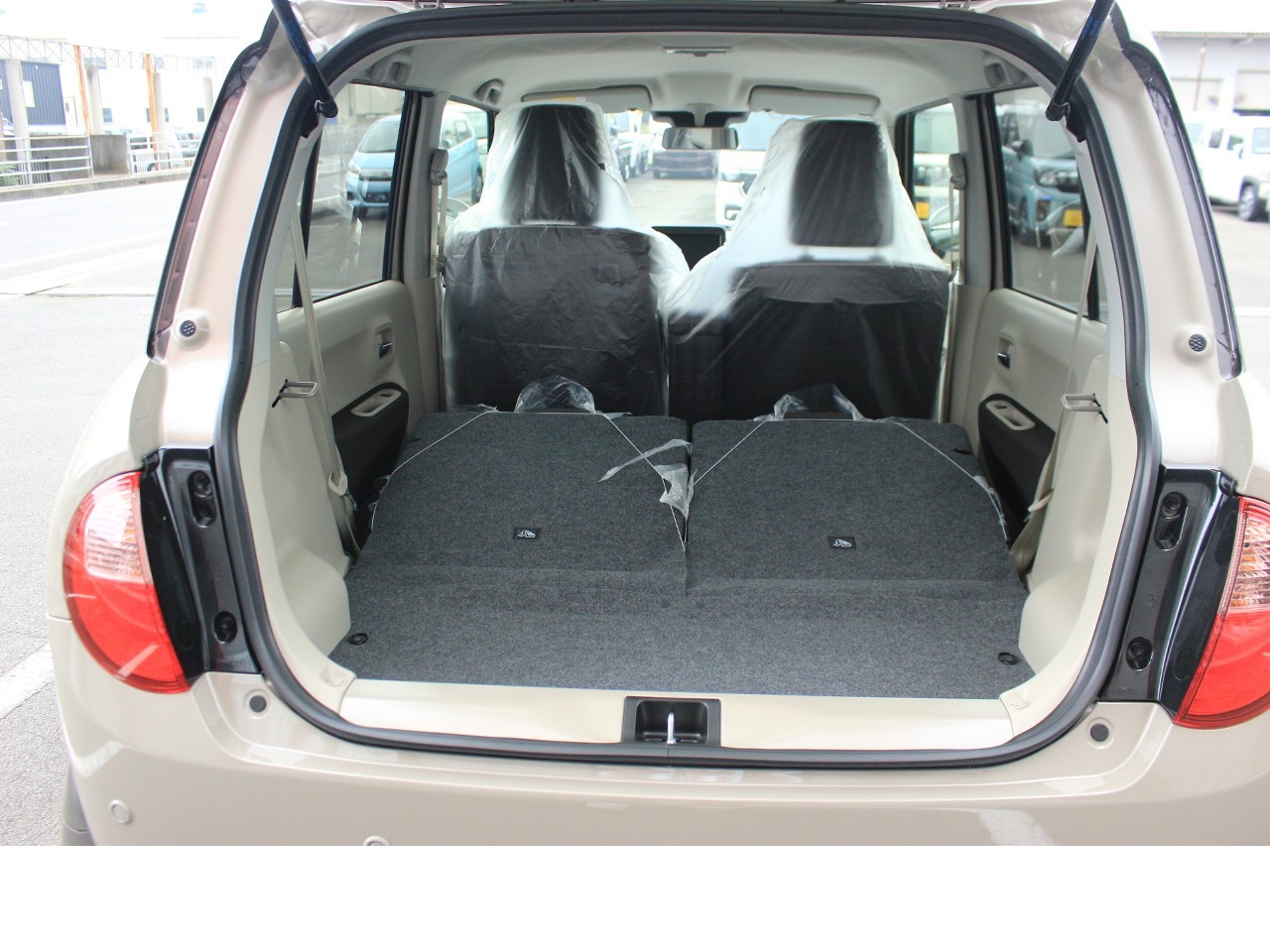 スズキ アルトラパン12枚目