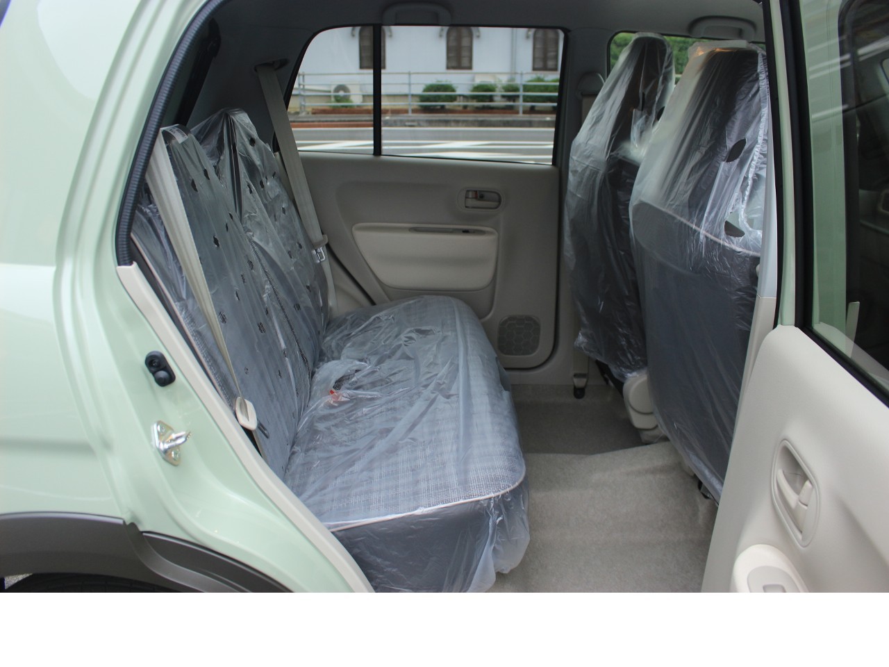 スズキ アルトラパン15枚目