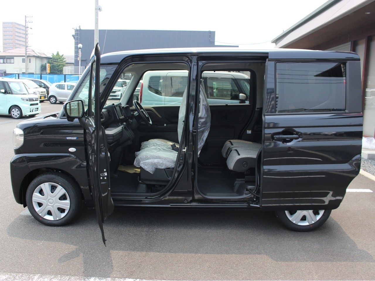 スズキ スペーシア8枚目