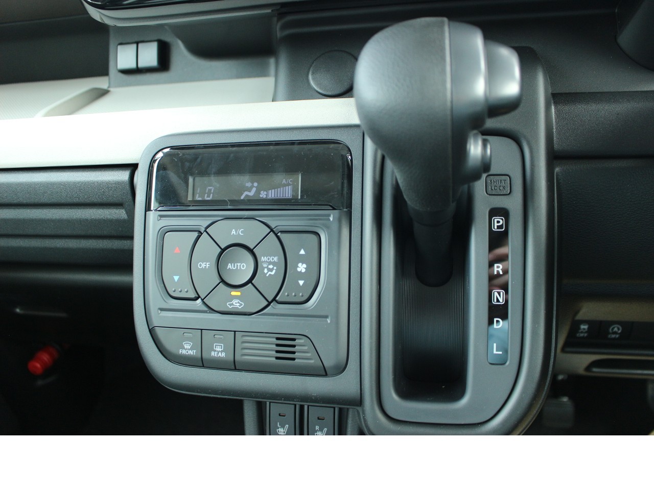 スズキ スペーシア18枚目