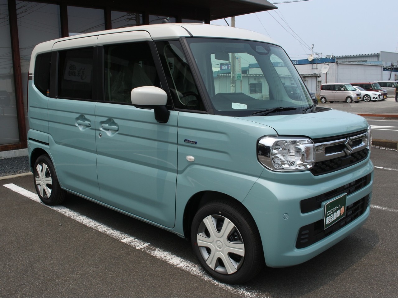 スズキ スペーシア6枚目