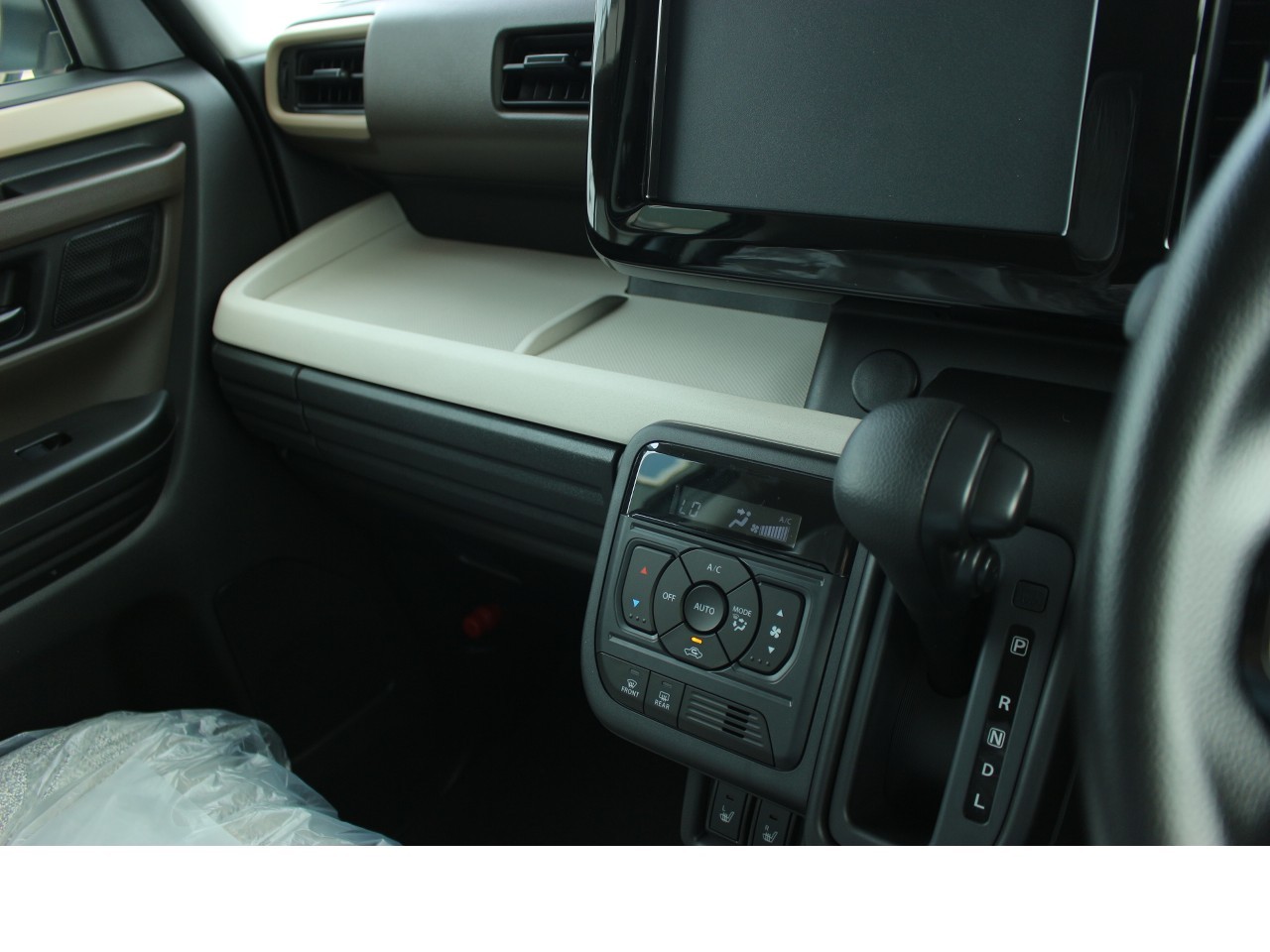 スズキ スペーシア17枚目