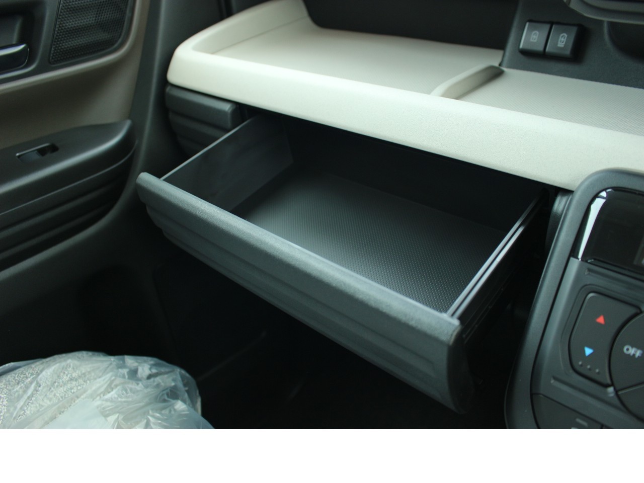 スズキ スペーシア18枚目