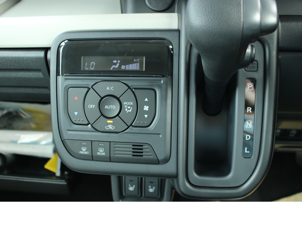 スズキ スペーシア19枚目