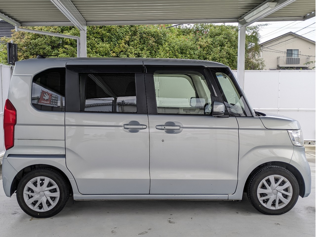 ホンダ N-BOX4枚目