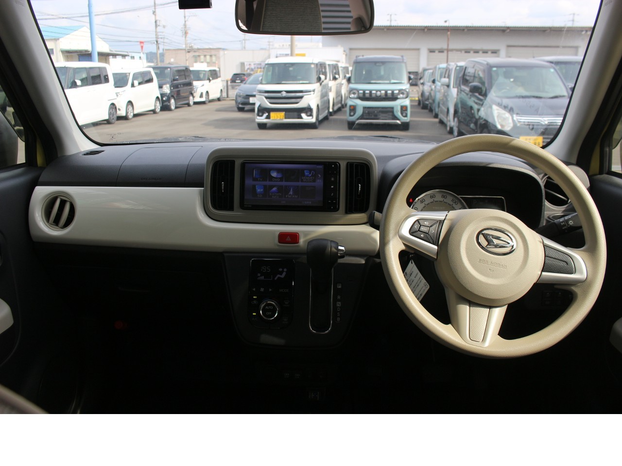 ダイハツ ミラ トコット16枚目