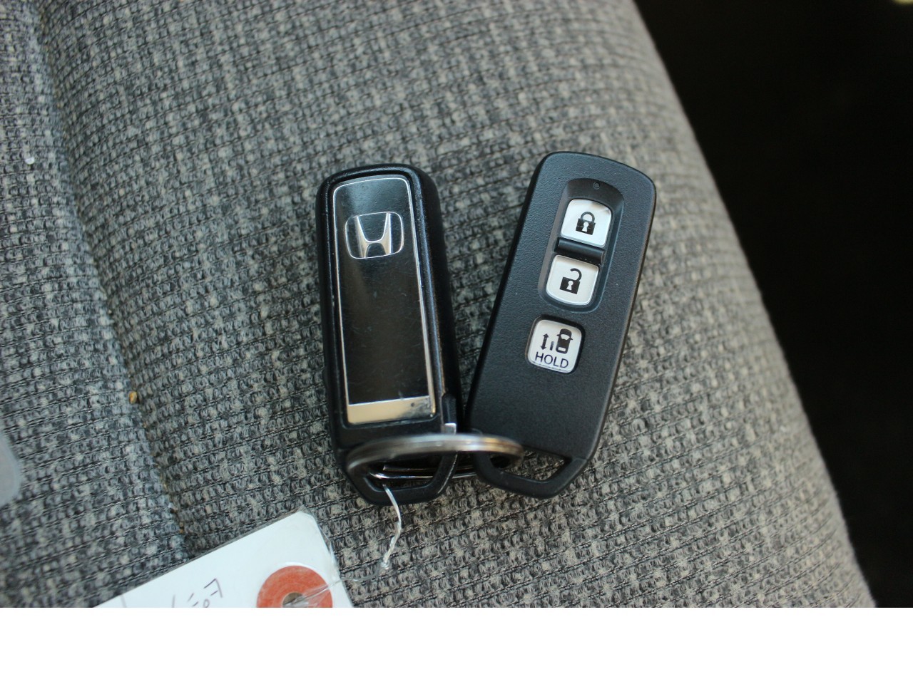 ホンダ N-BOX8枚目