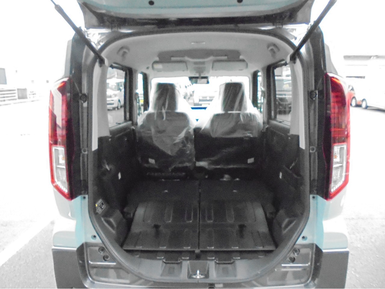 スズキ スペーシアギア13枚目