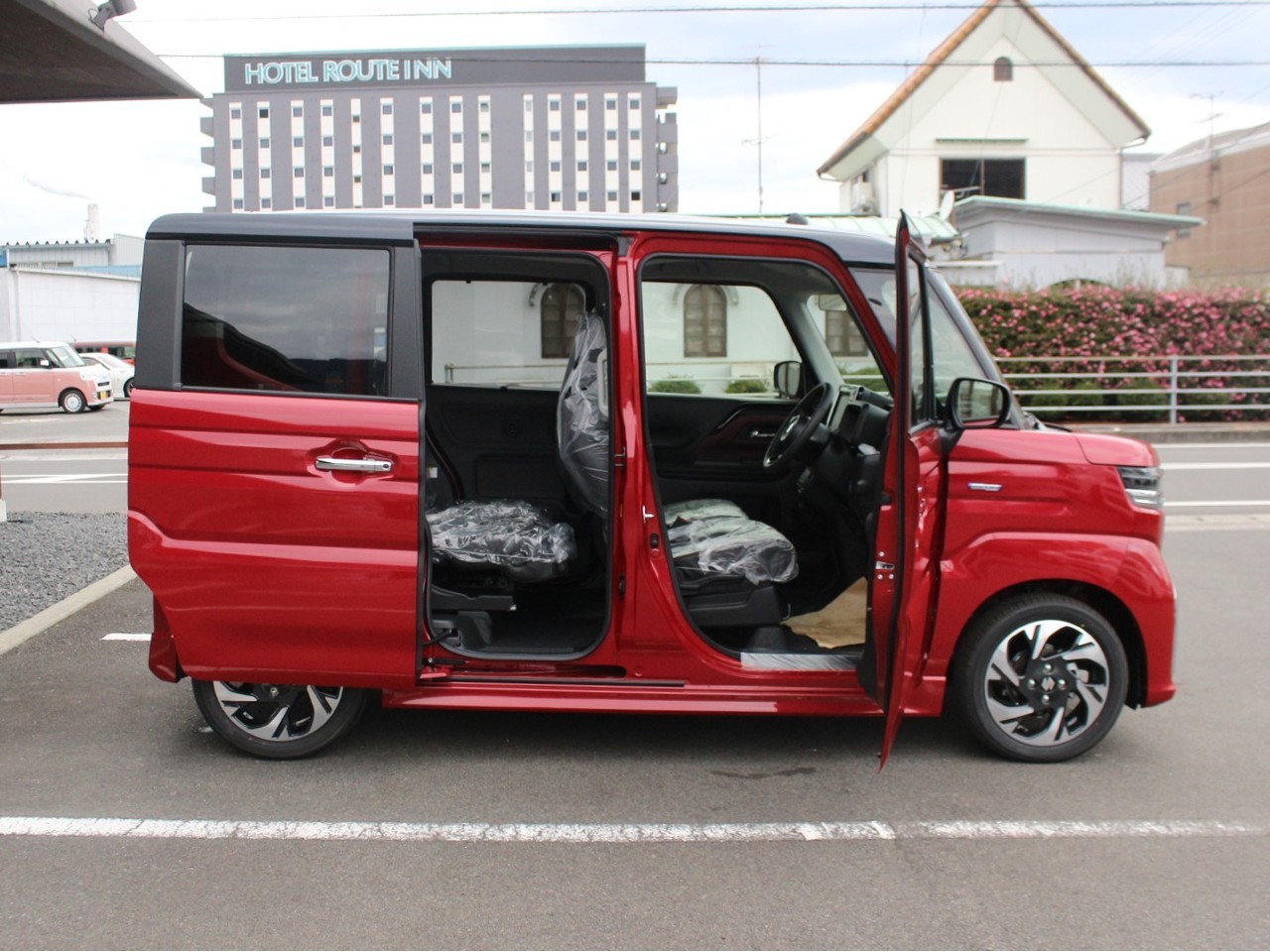 スズキ スペーシアカスタム8枚目