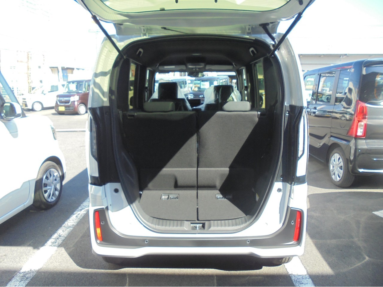 ホンダ N-BOX12枚目