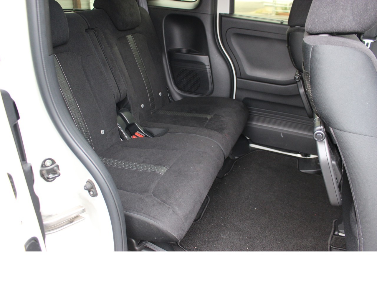 ホンダ N-BOX18枚目