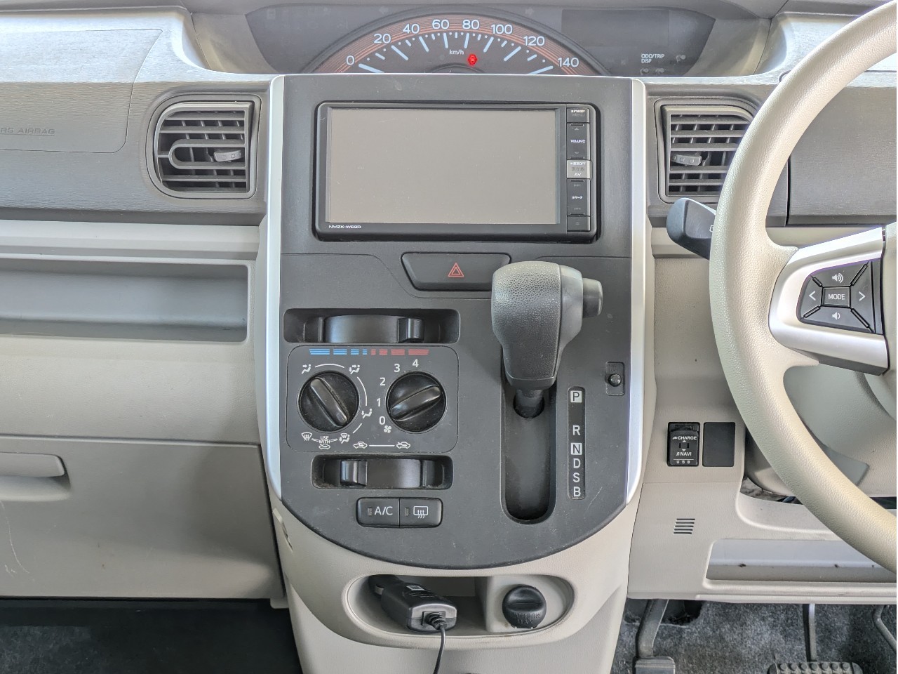 ダイハツ タント18枚目