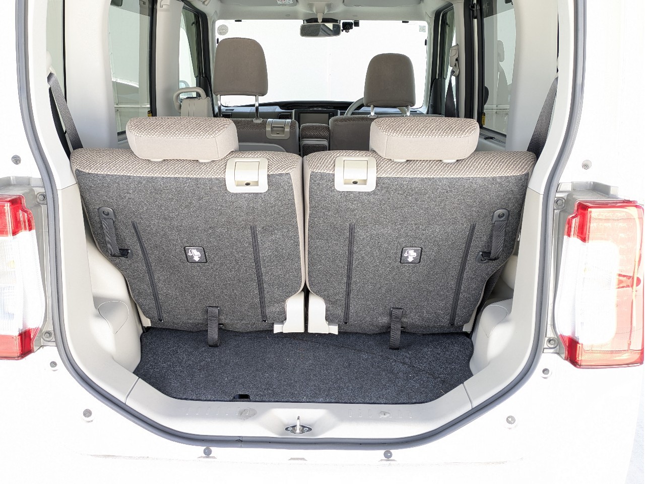 ダイハツ タント19枚目