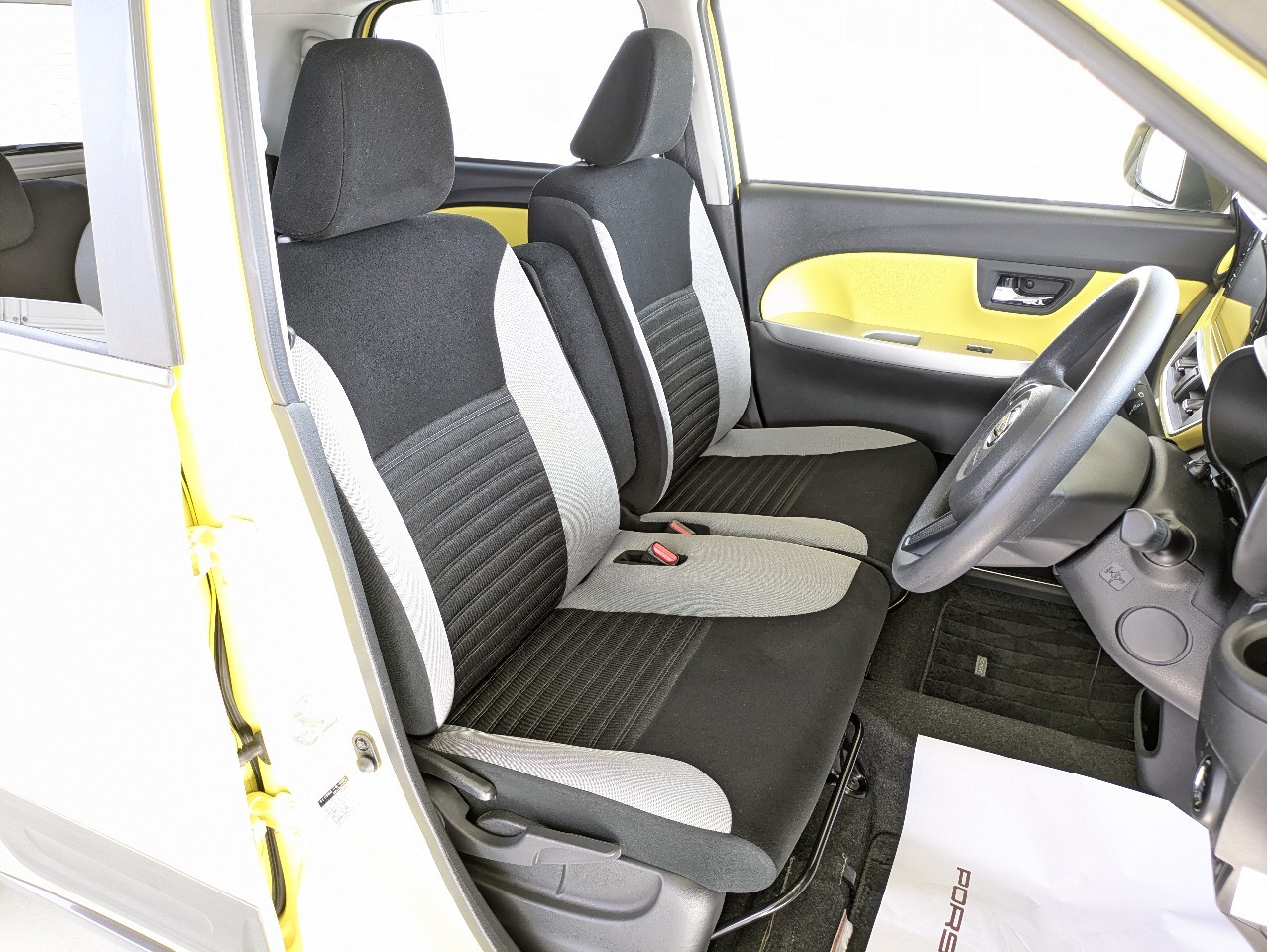 ダイハツ キャスト6枚目