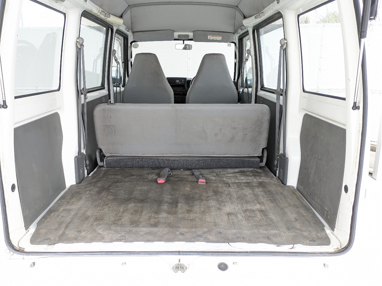 ニッサン クリッパーバン19枚目