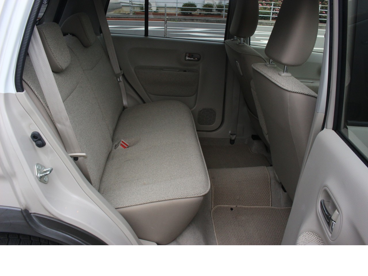 スズキ アルトラパン15枚目