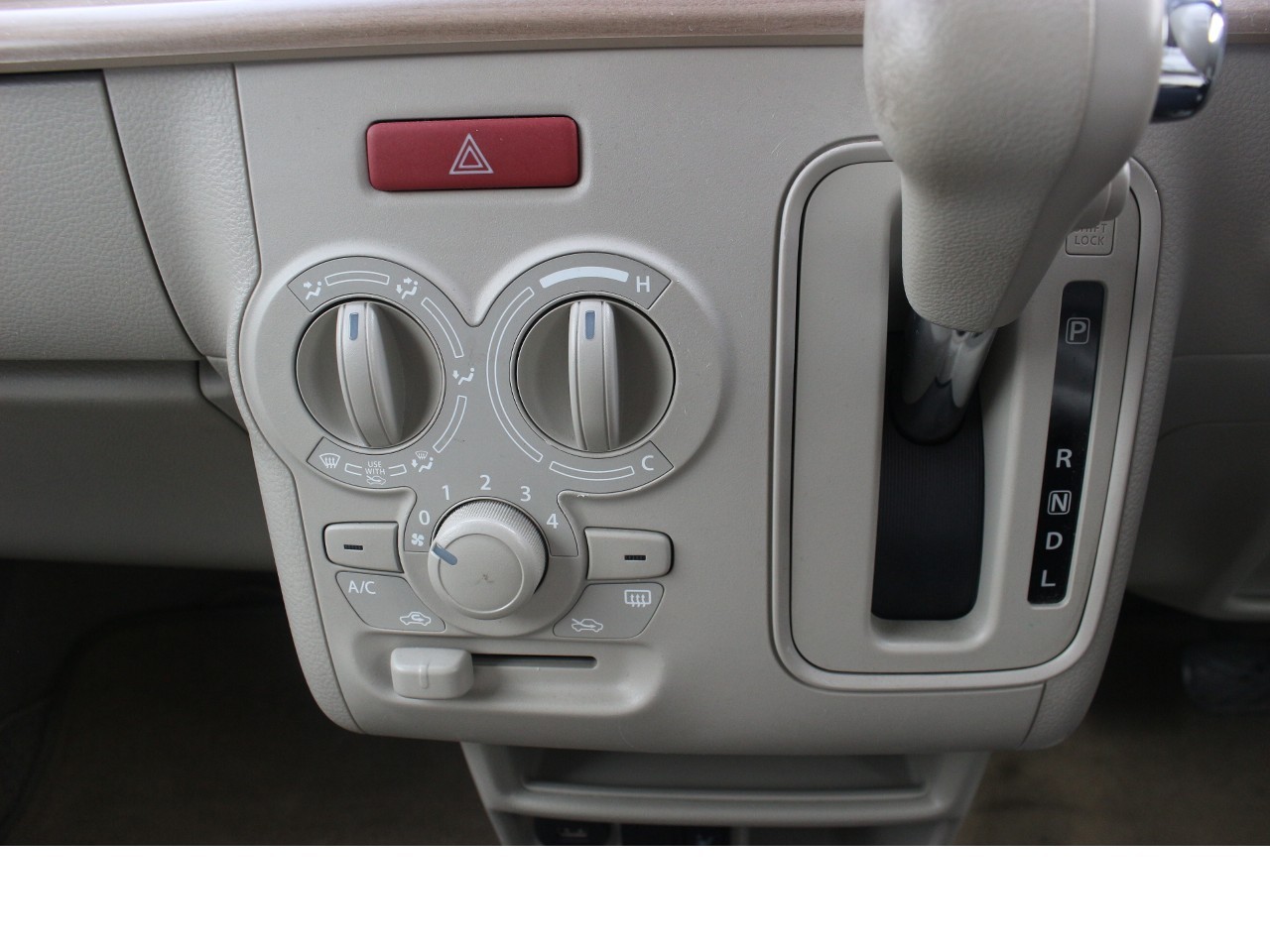 スズキ アルトラパン18枚目