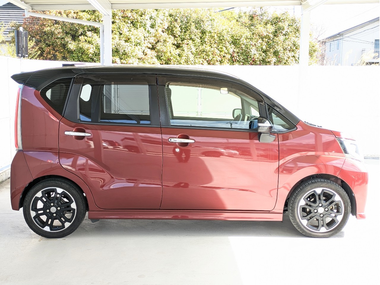 ダイハツ ムーヴカスタム4枚目