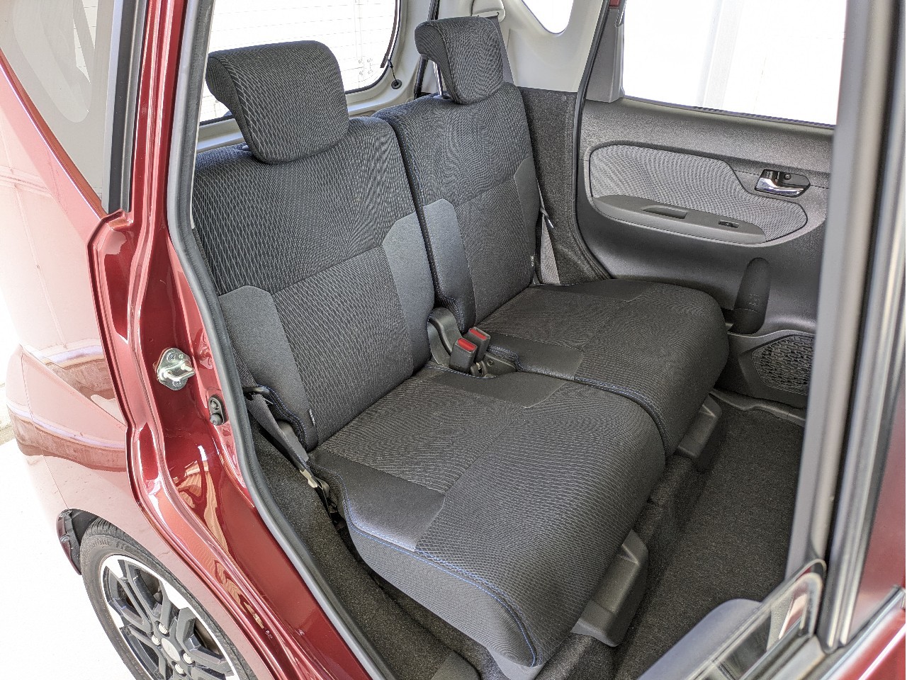 ダイハツ ムーヴカスタム7枚目